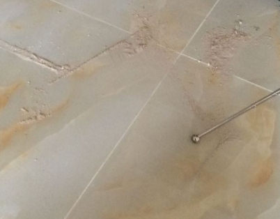 雄县瓷砖空鼓维修公司分享粘合剂选择不当在瓷砖铺贴过程中可能导致以下问题